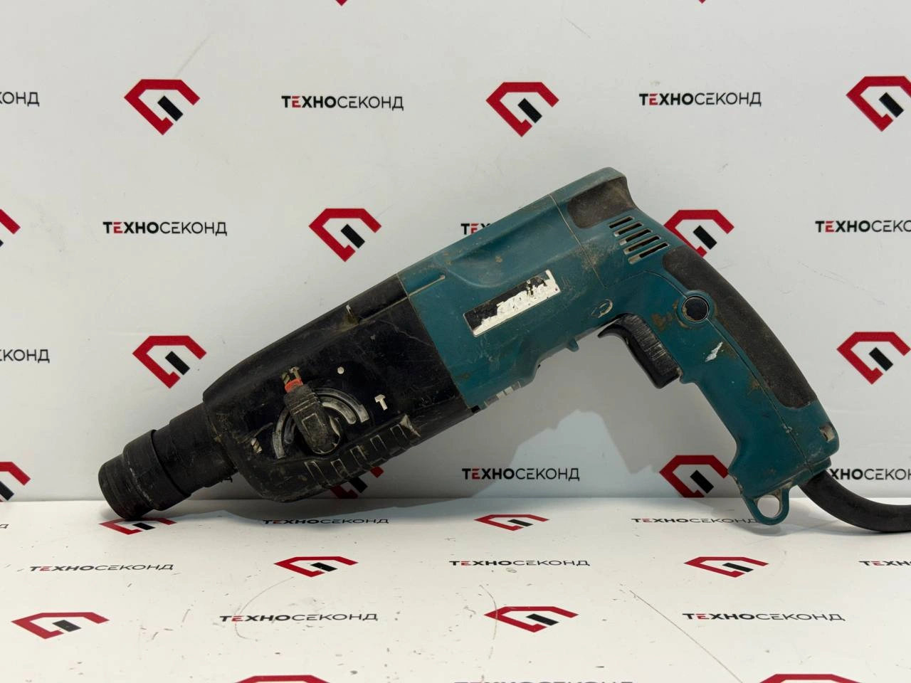 Перфоратор Makita HR 2450