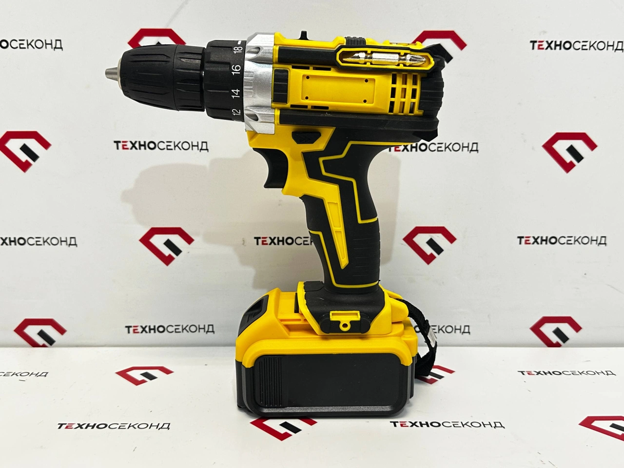 Дрель-шуруповерт DeWalt (РЕПЛИКА) 