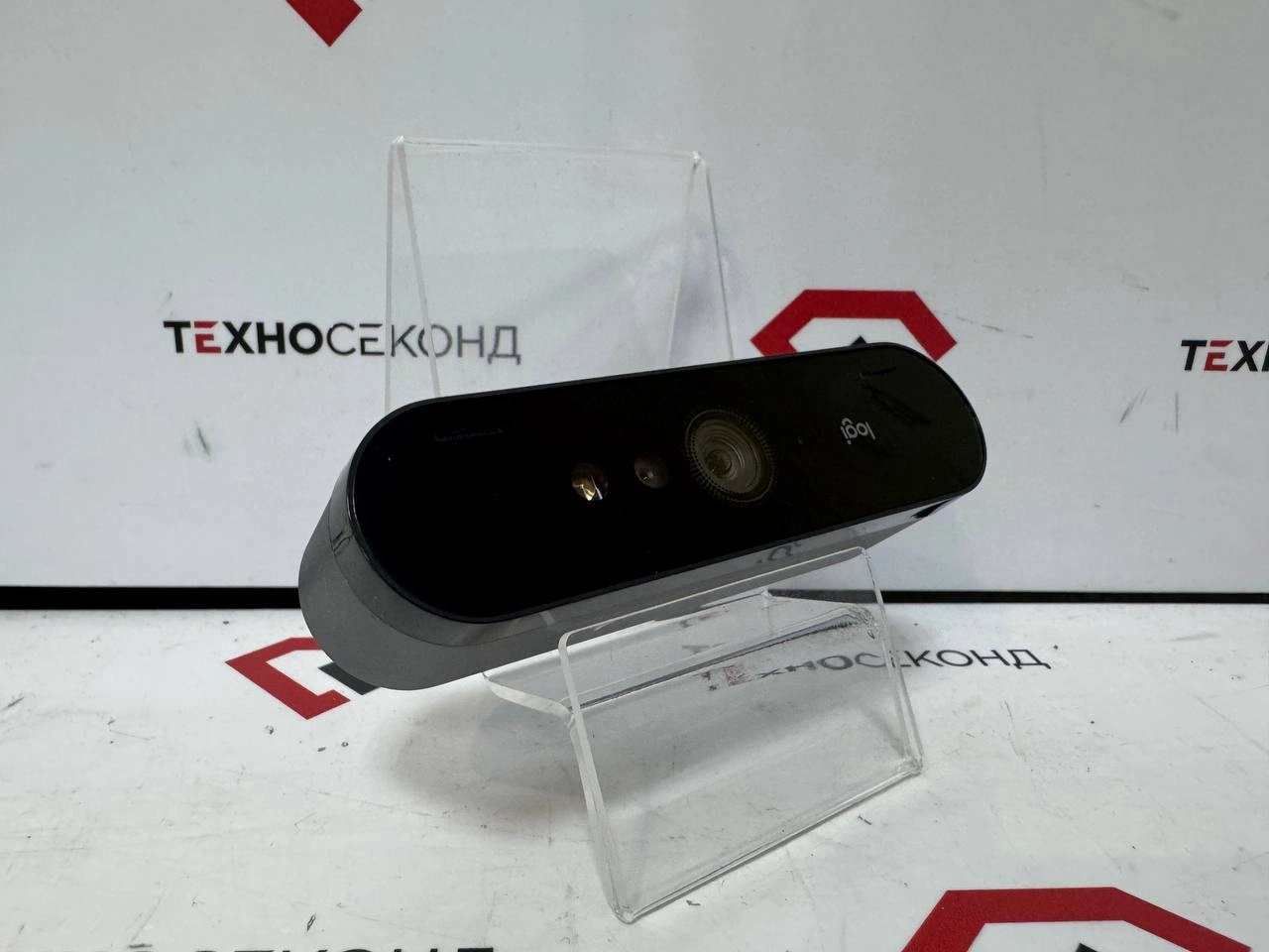 Веб-камера для видеоконференций Logitech Brio 