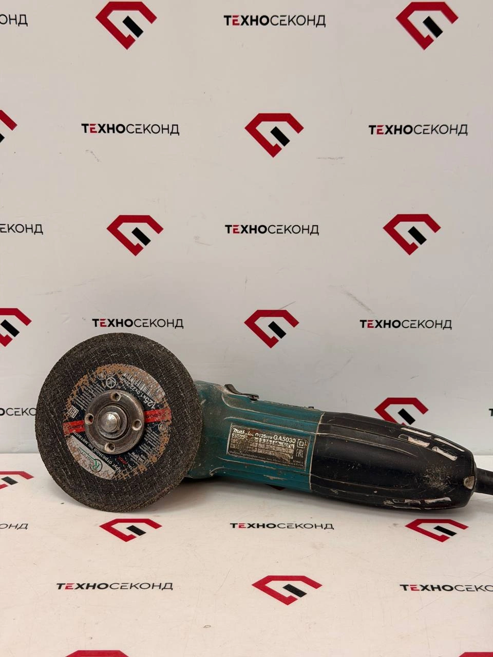 Угловая шлифмашина Makita GA5030