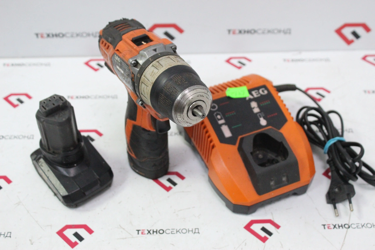 Дрель-шуруповерт AEG Powertools BS 12C2 LI-152BF