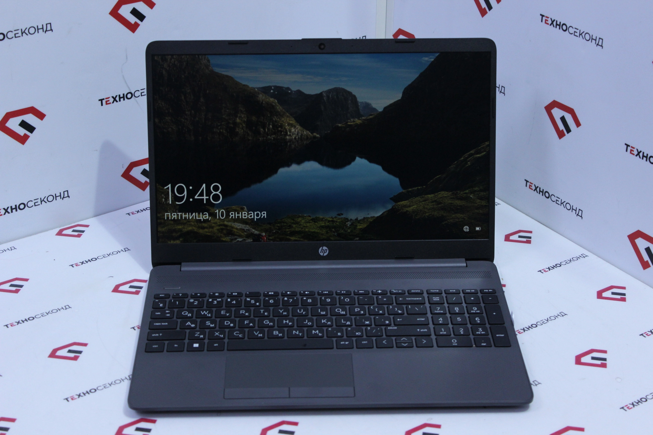 Ноутбук HP 255 G9 8A5U7EA