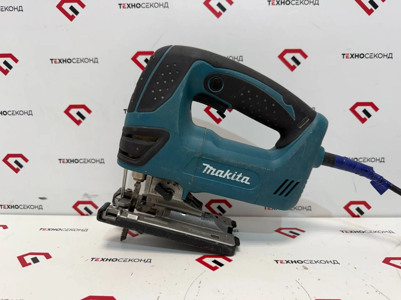 Электролобзик Makita 4350 FCT