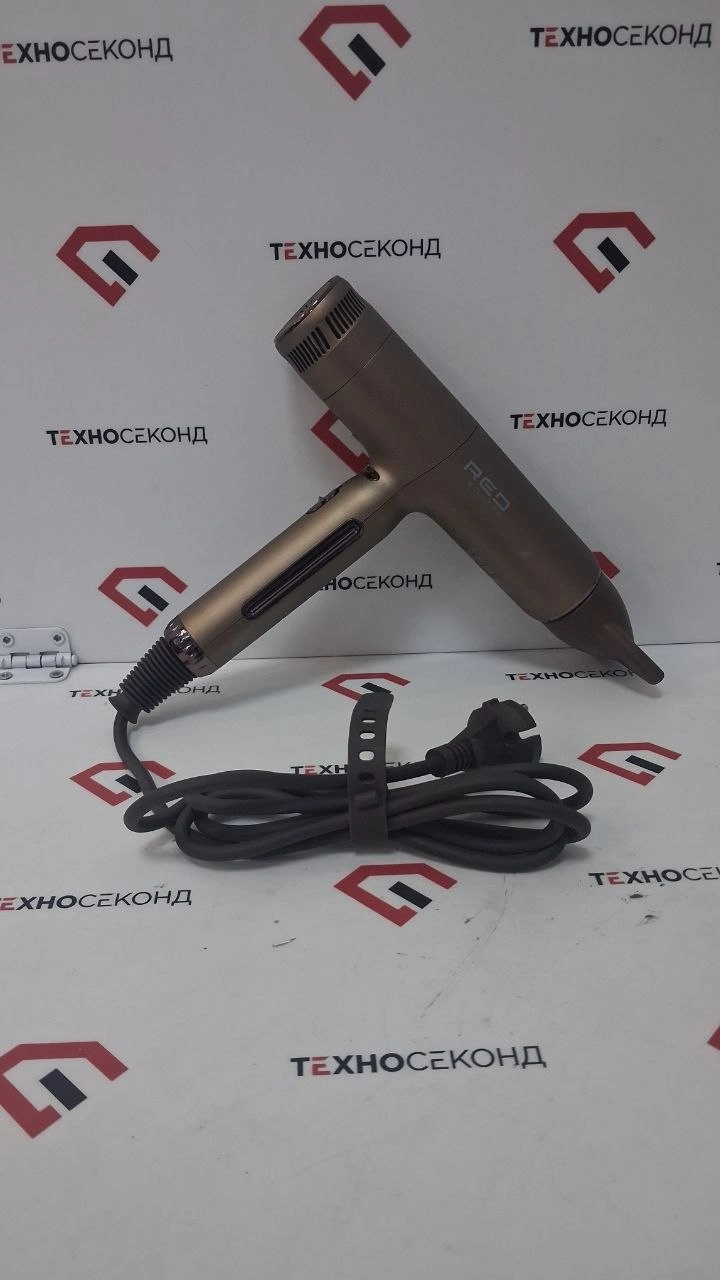 Фен RED Solution F581