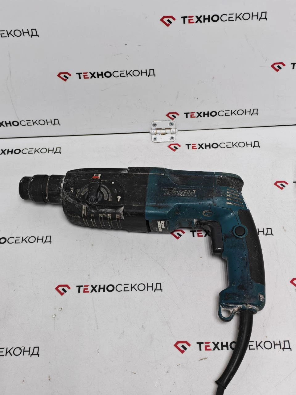 Перфоратор Makita HR 2450