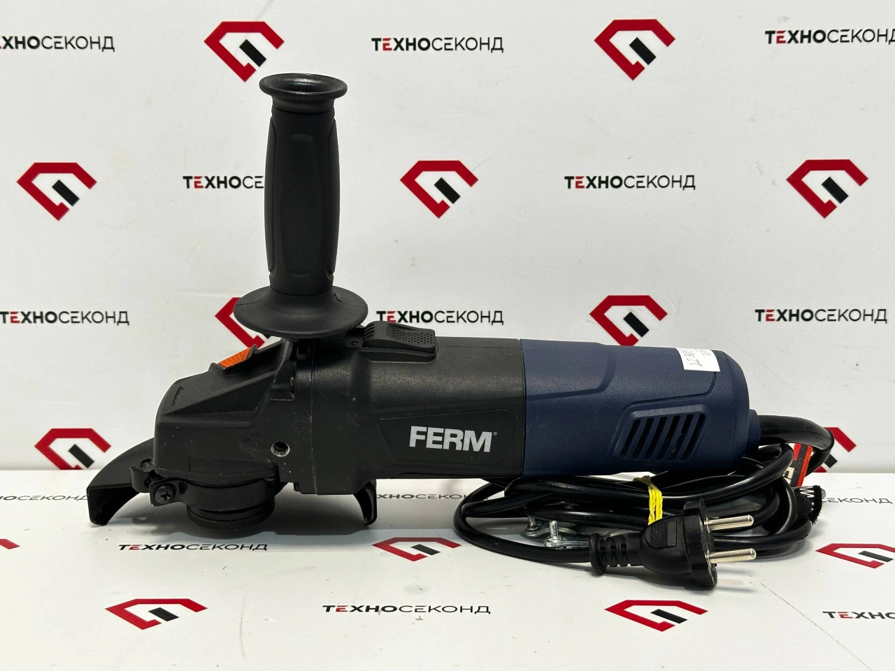 Угловая шлифмашина FERM AGM1127