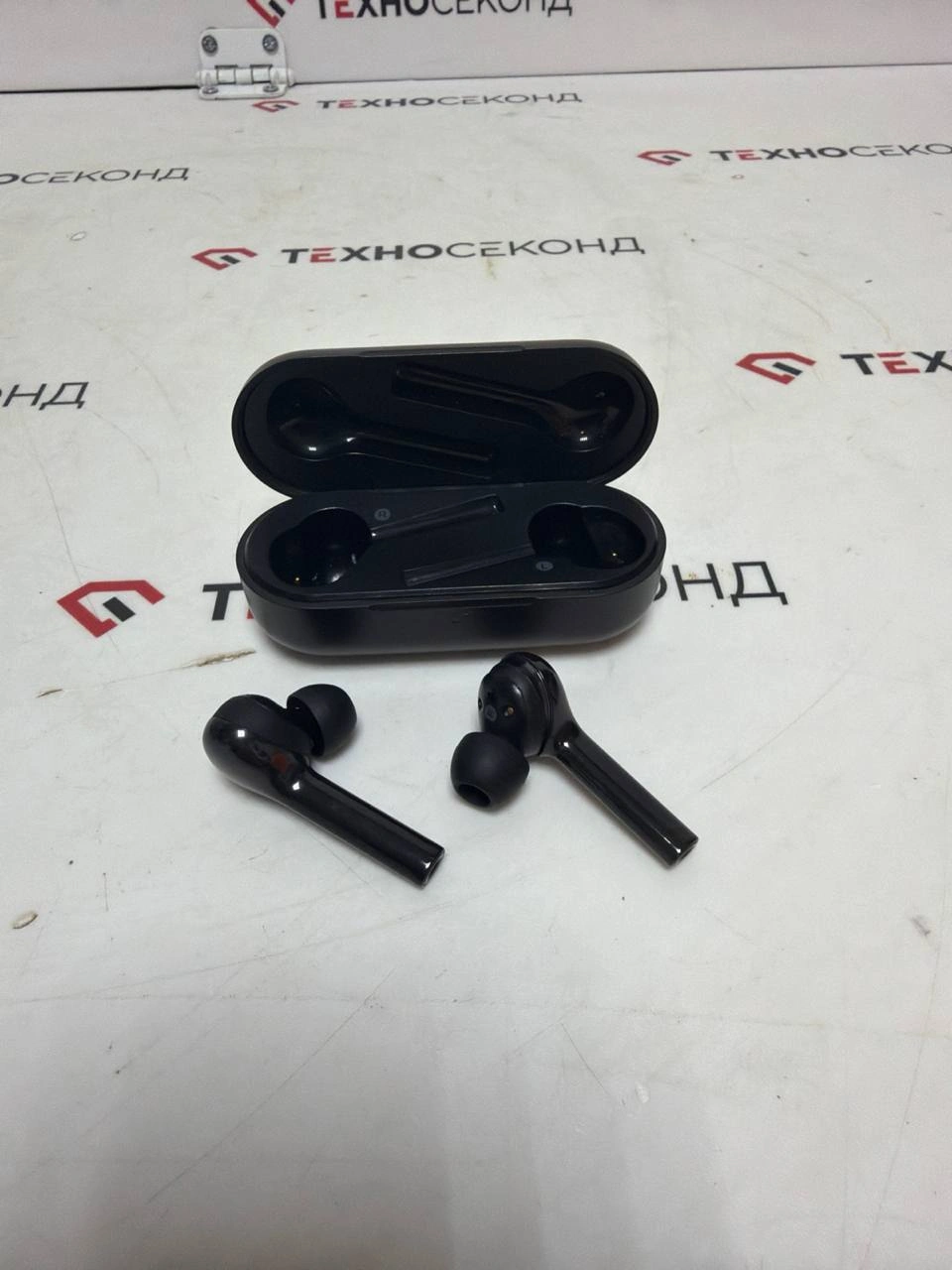 Наушники Huawei FreeBuds
