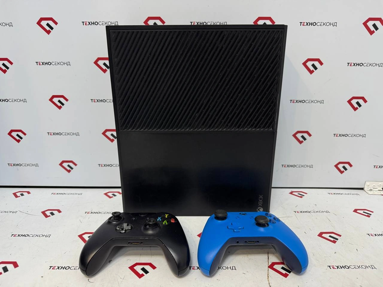 Игровая приставка Microsoft Xbox One 500GB