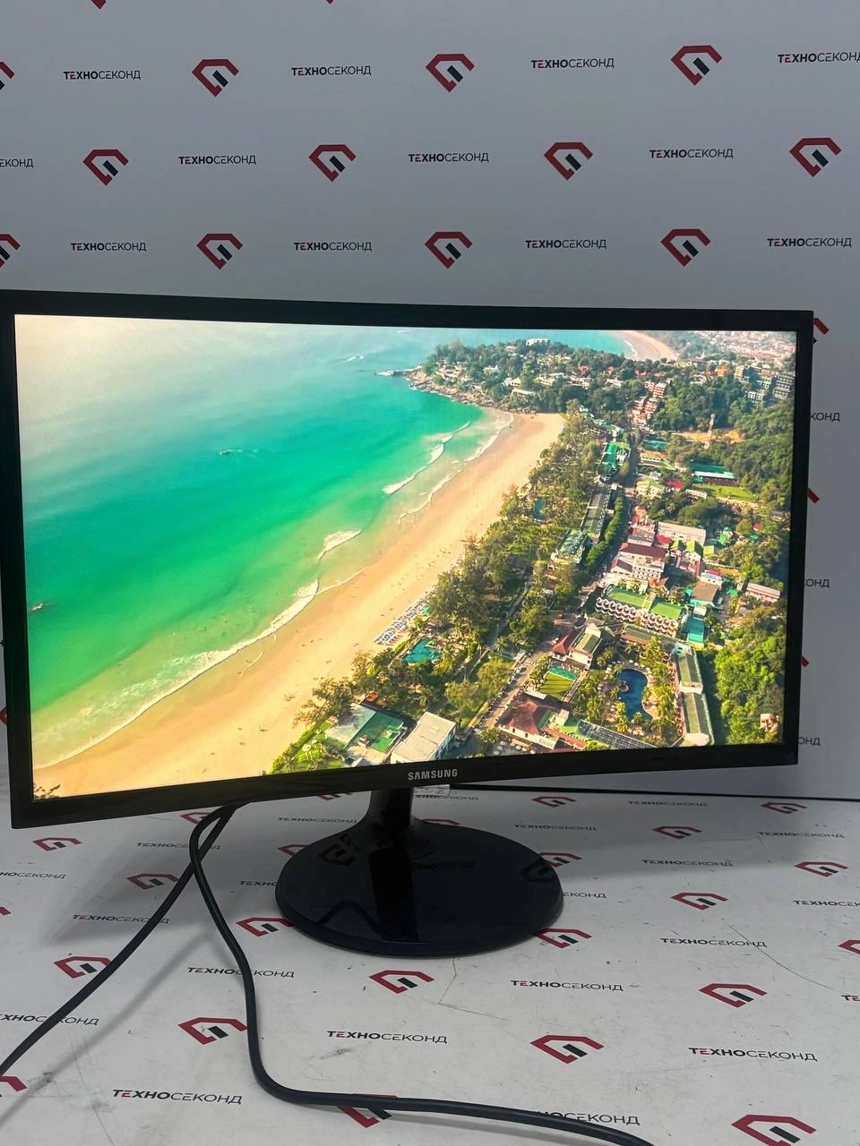 Samsung CF390 LC24F390FHRXEN 