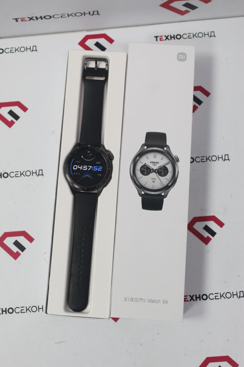 Умные часы Xiaomi Watch S4