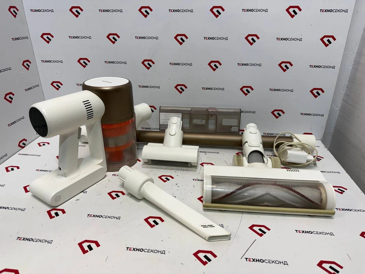 Пылесос Xiaomi Vacuum Cleaner G10 Plus