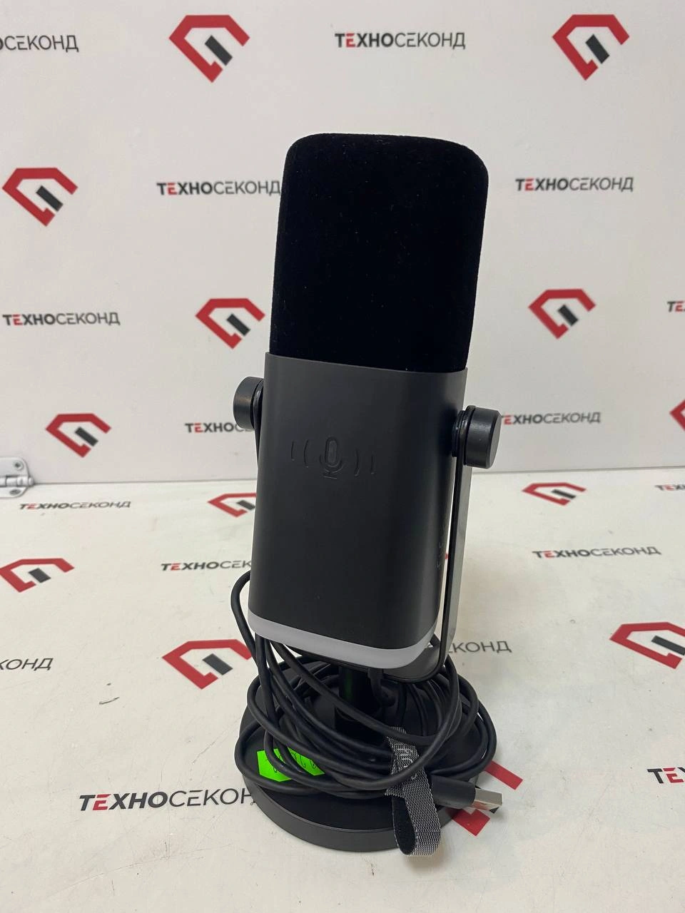 Динамический микрофон Fifine AmpliGame AM8T