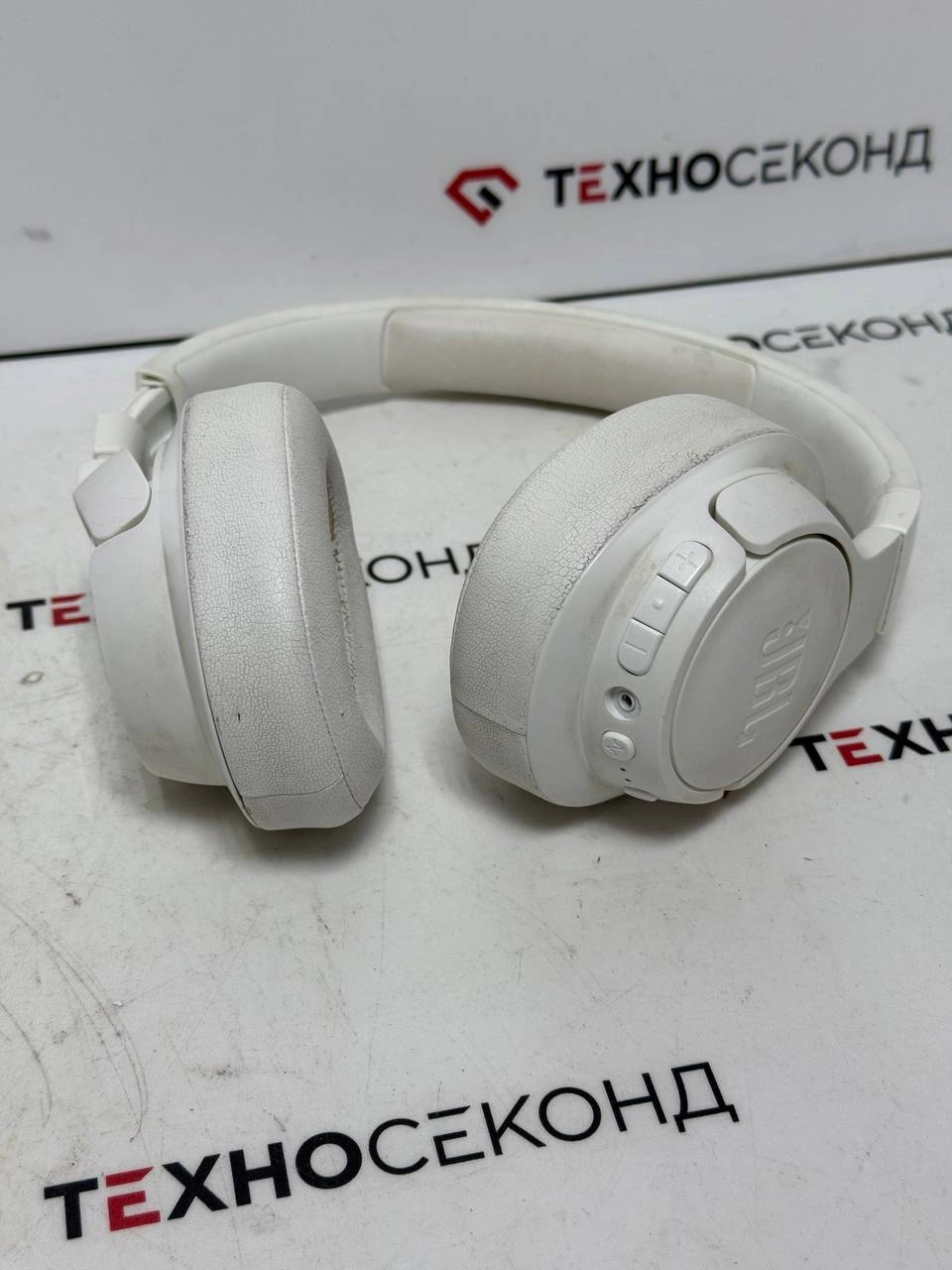 Наушники JBL Tune 750BTNC