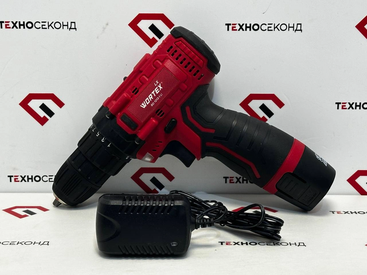 Дрель-шуруповерт Wortex BD 1213 Li BD1213Li03129