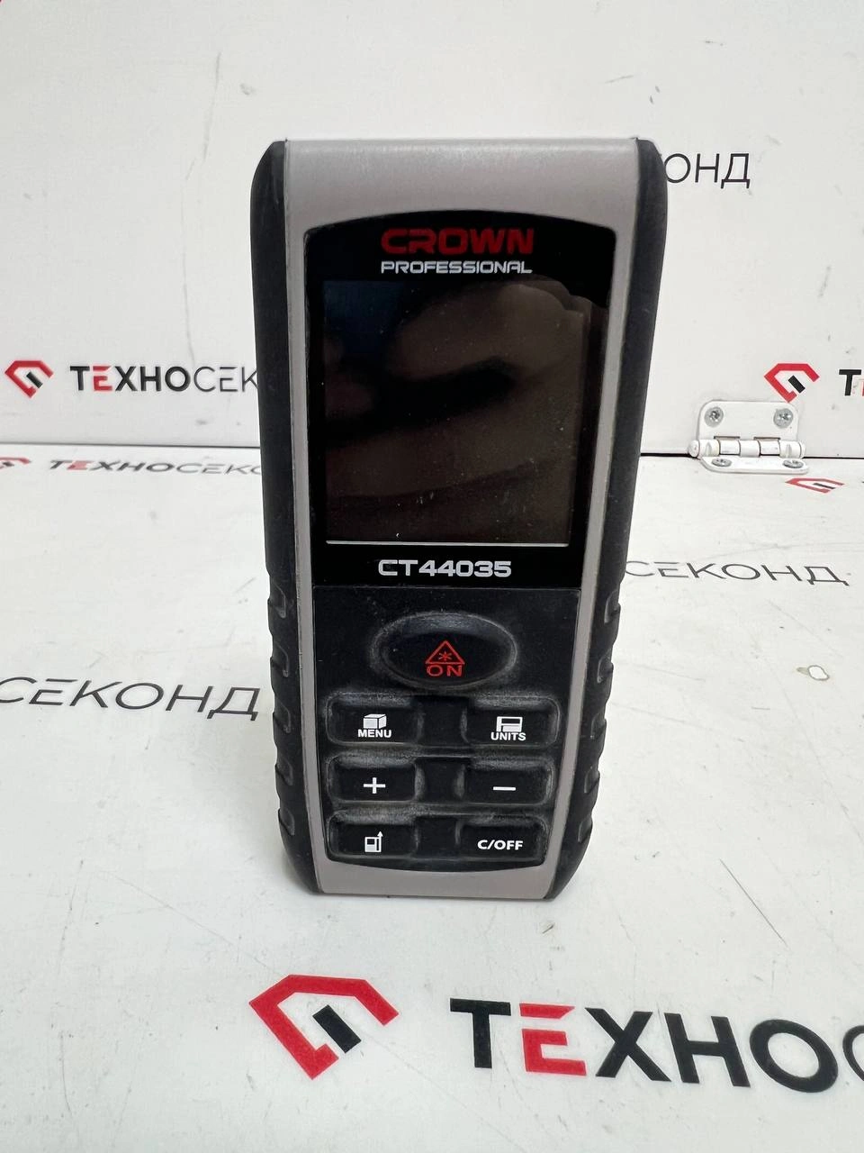 Лазерный дальномер Crown CT44035