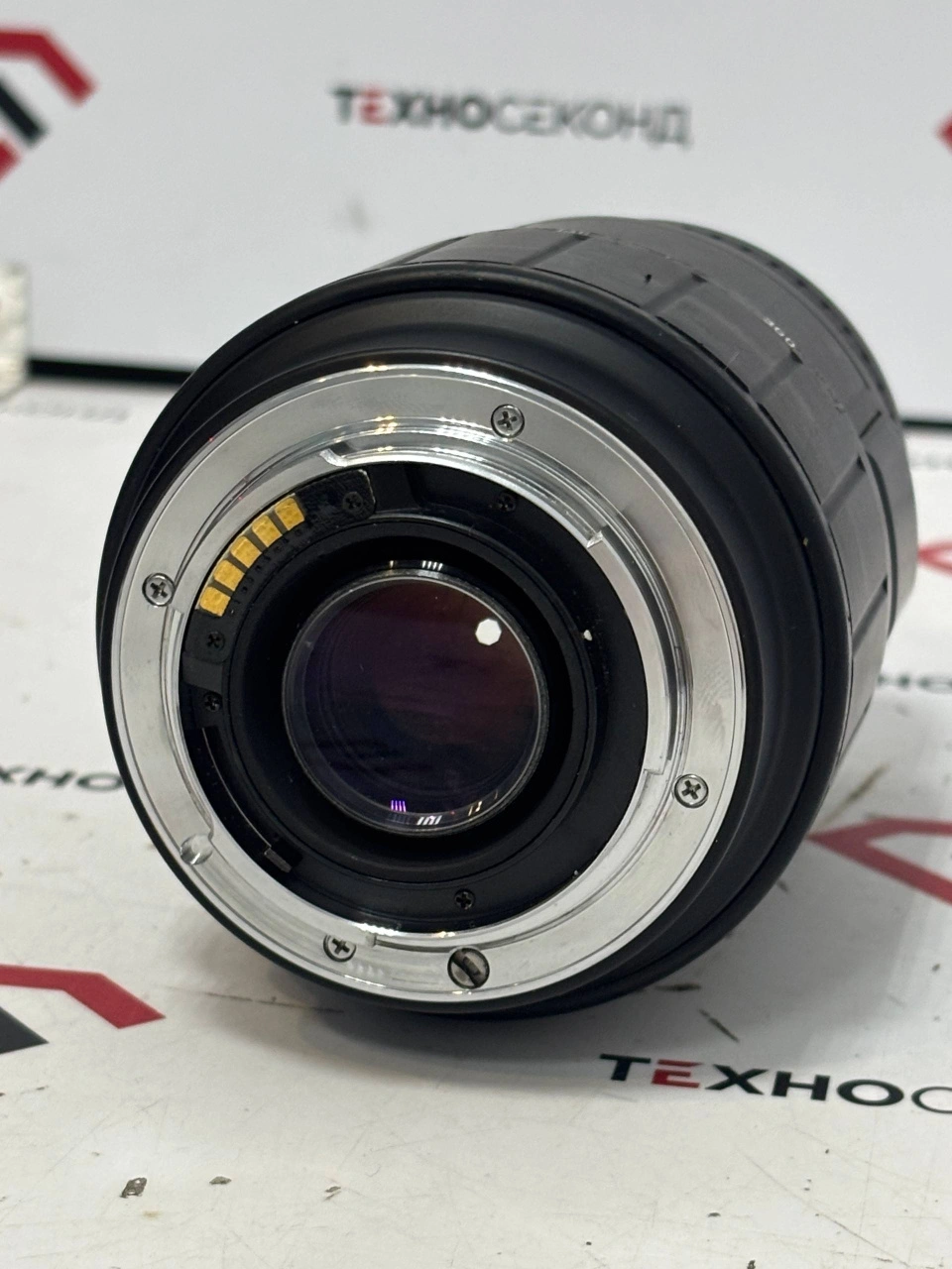 Объектив Sigma APO 70-300mm F4-5.6 DG MACRO