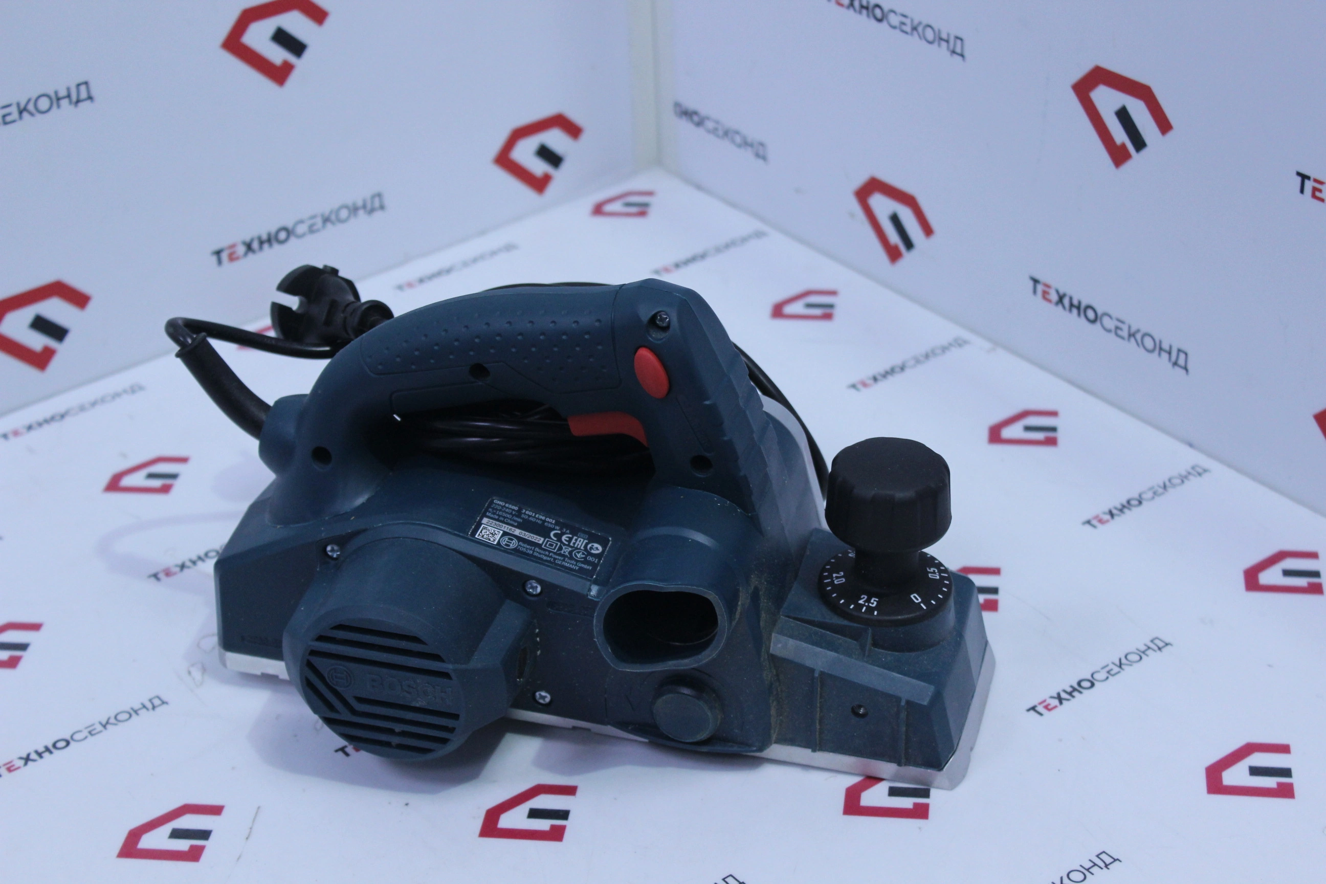 Рубанок Bosch GHO 6500 Professional