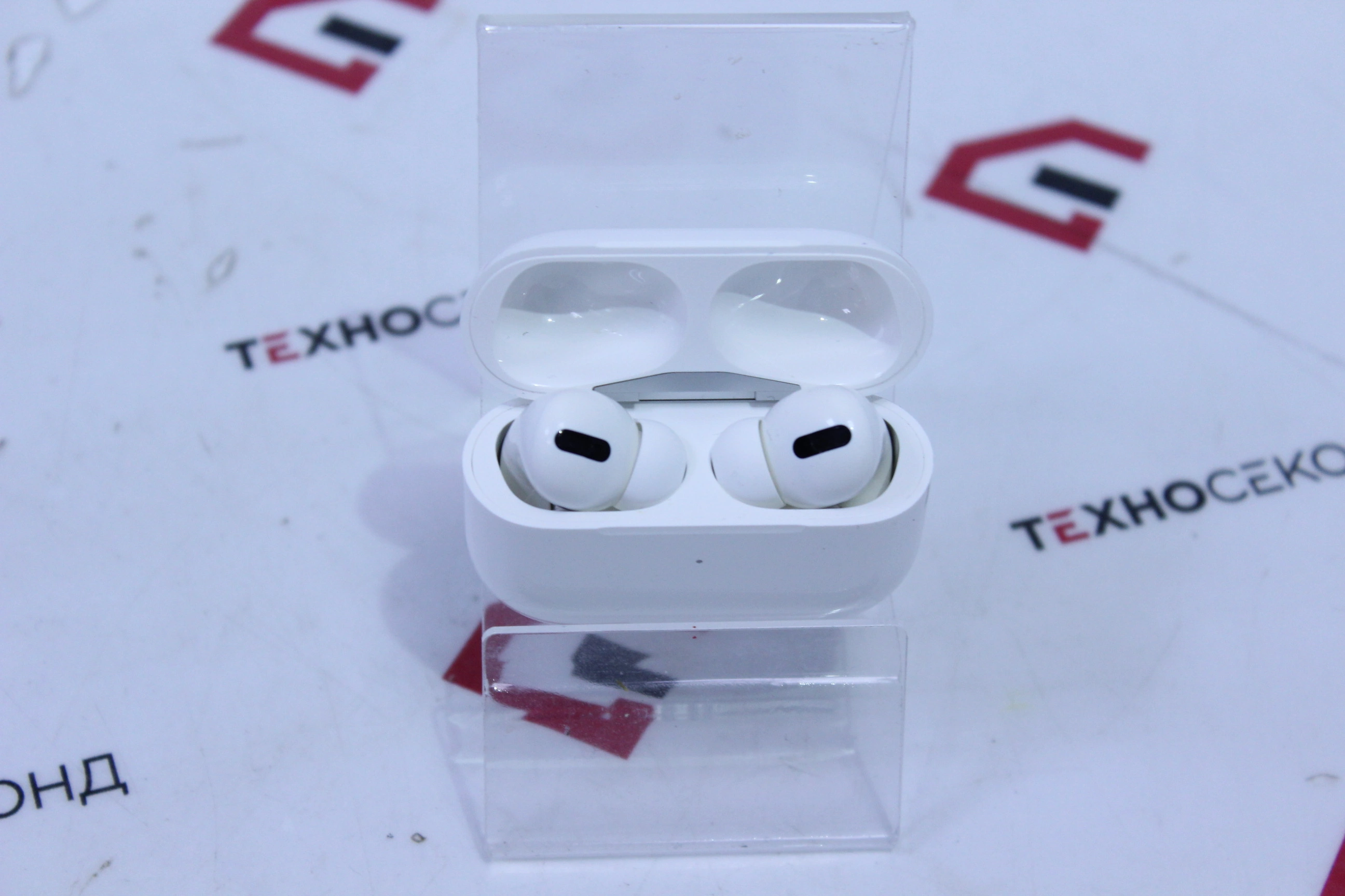 Наушники Apple AirPods Pro