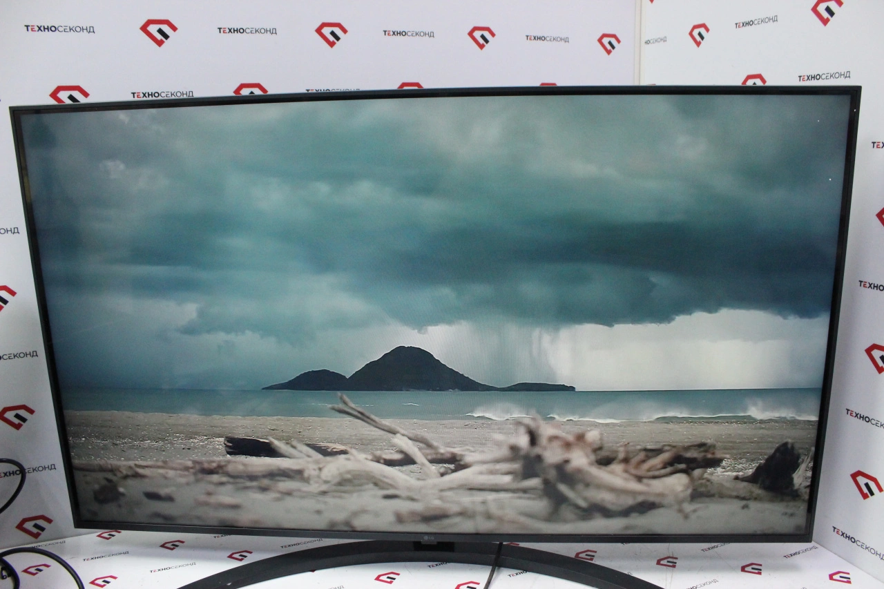 Телевизор LG 50UQ81006LB