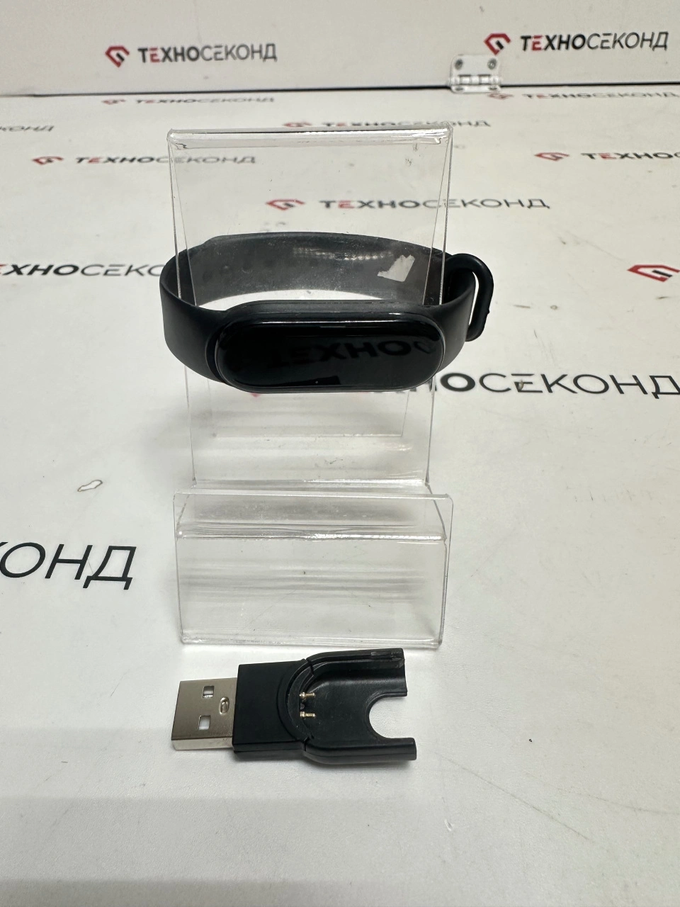 Фитнес-браслет без модели