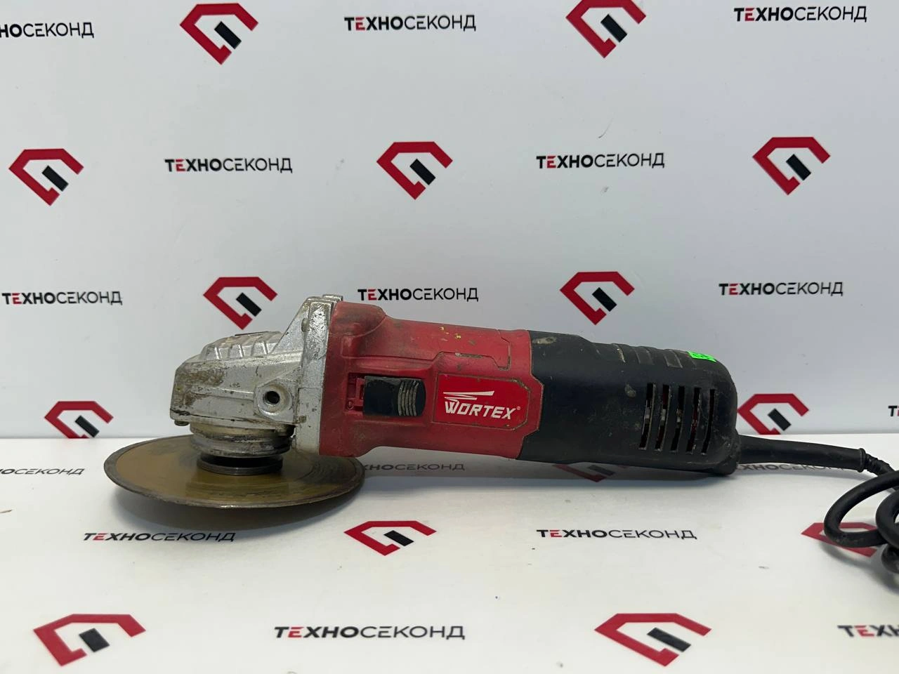 Угловая шлифмашина Wortex AG 1210 E