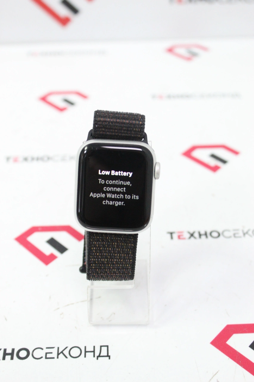 Умные часы Apple Watch Series 4 40 мм