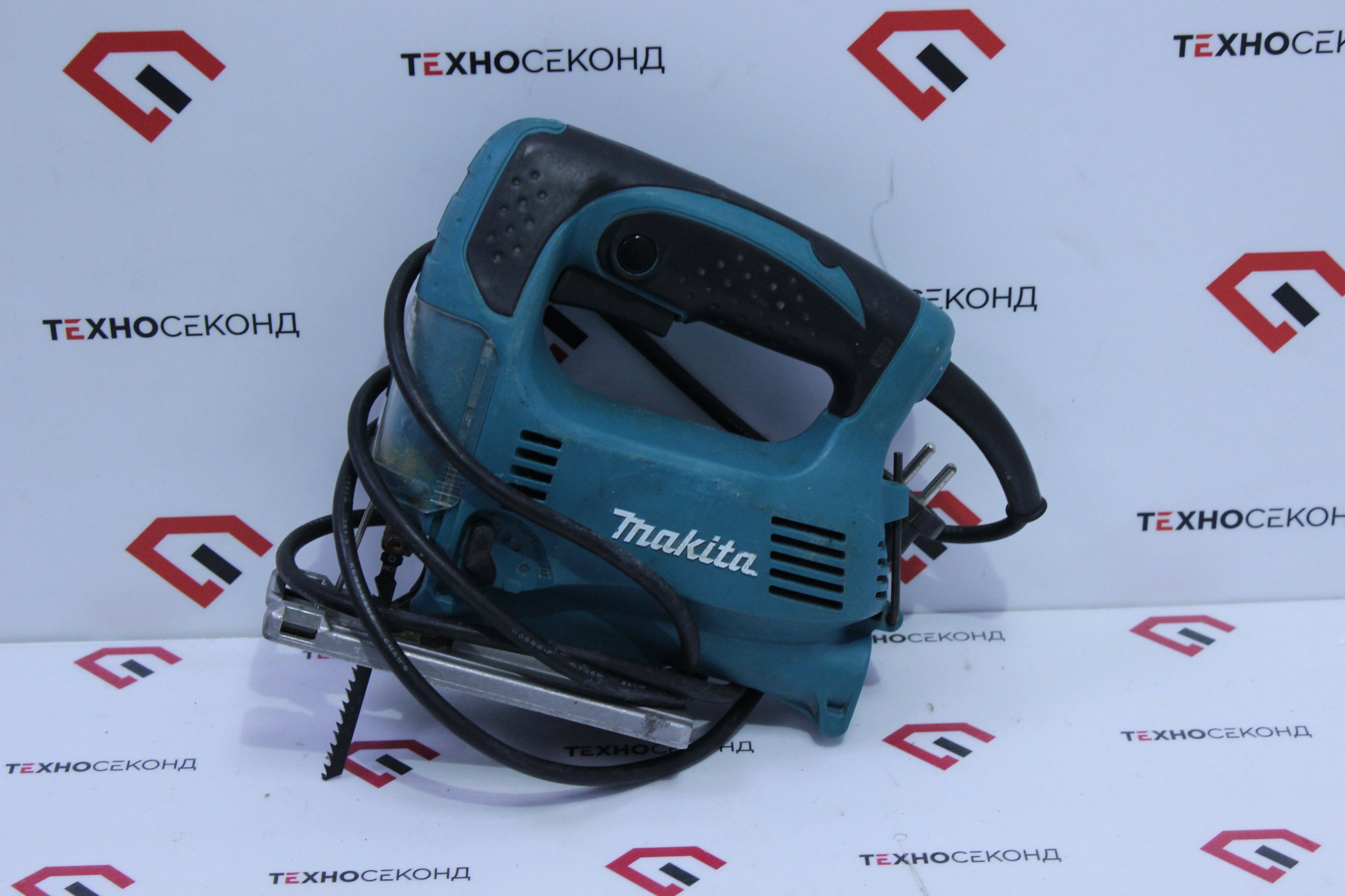 Электролобзик Makita 4329