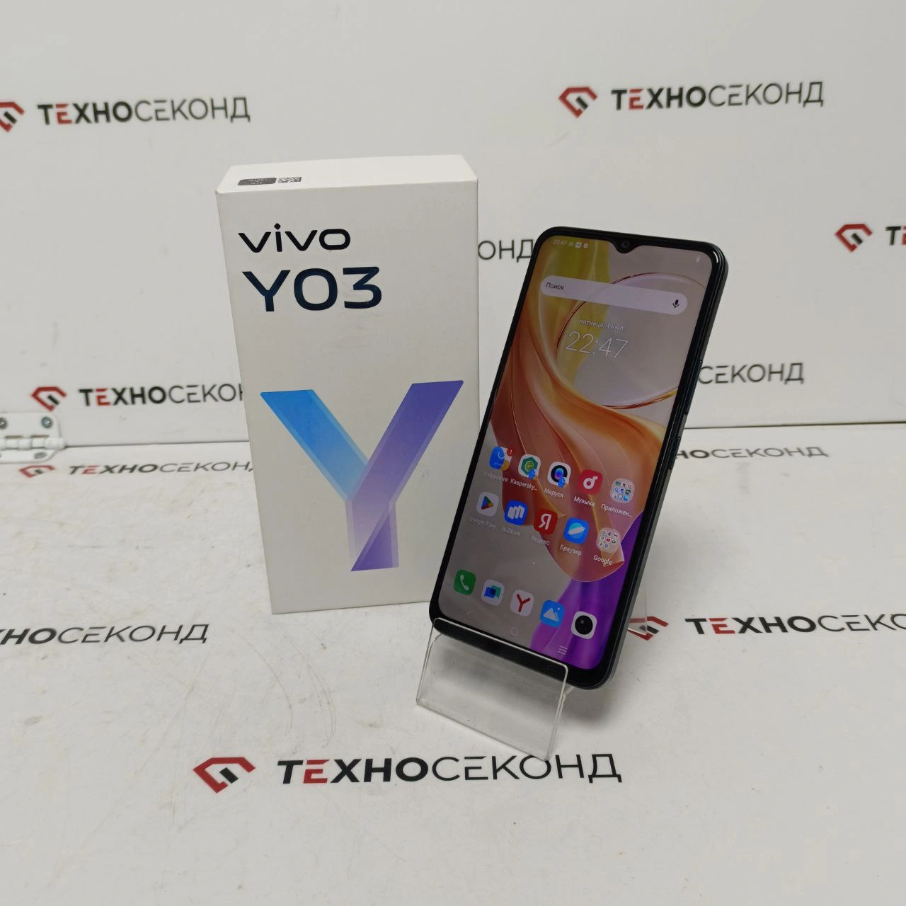 Телефон Vivo Y03 4GB/128GB 