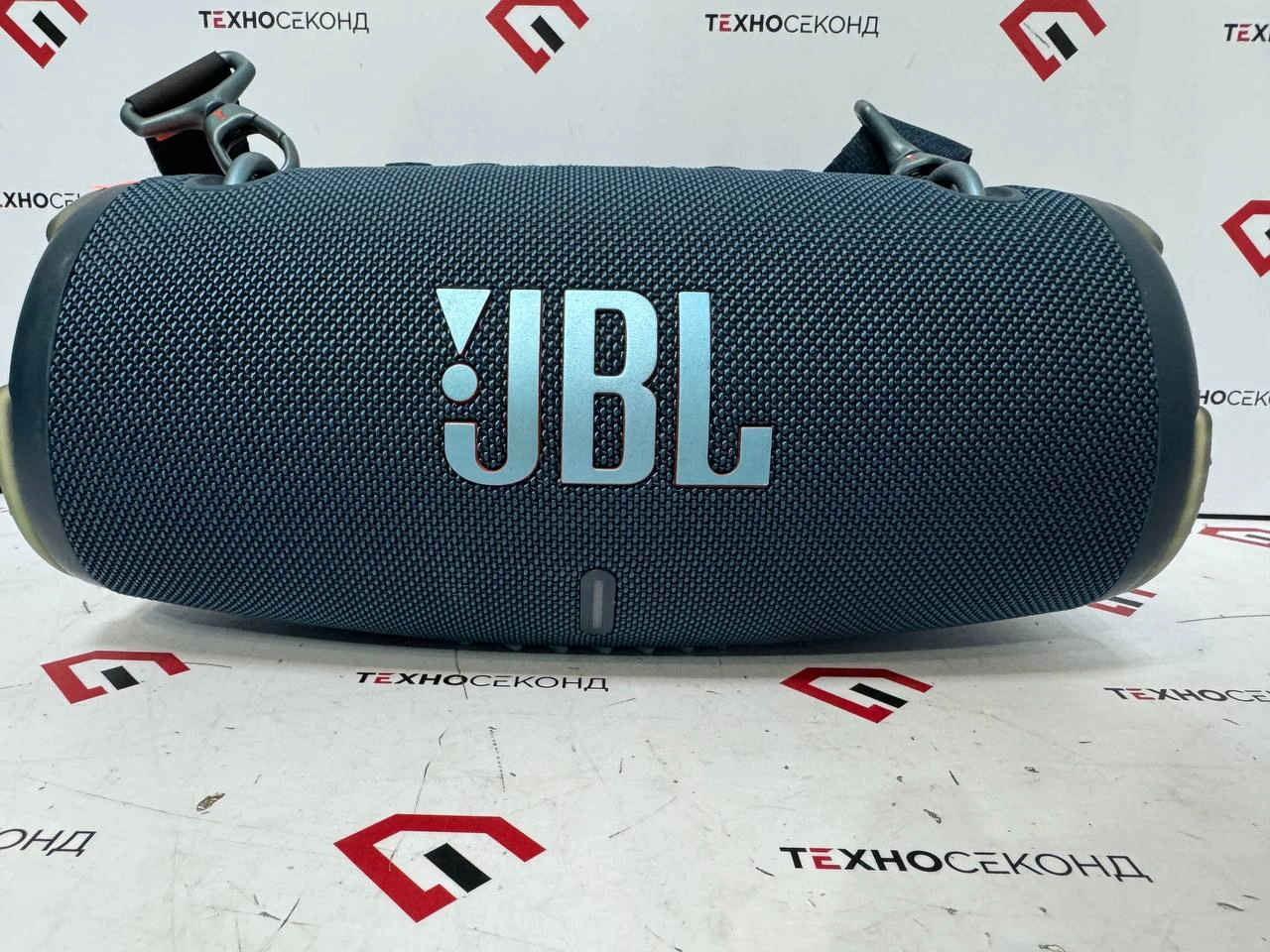 Беспроводная колонка JBL Xtreme 3