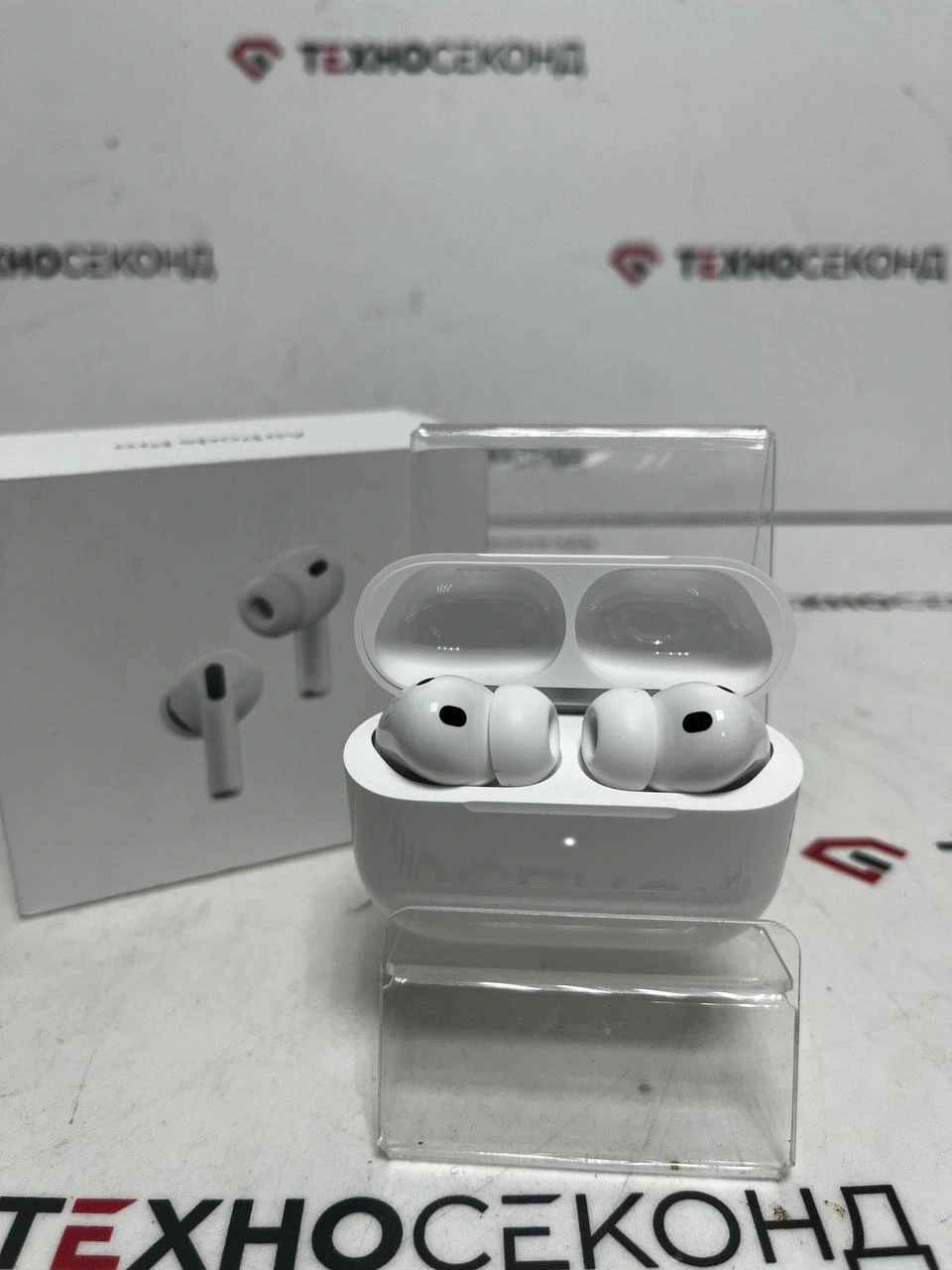 Наушники Apple AirPods Pro 3