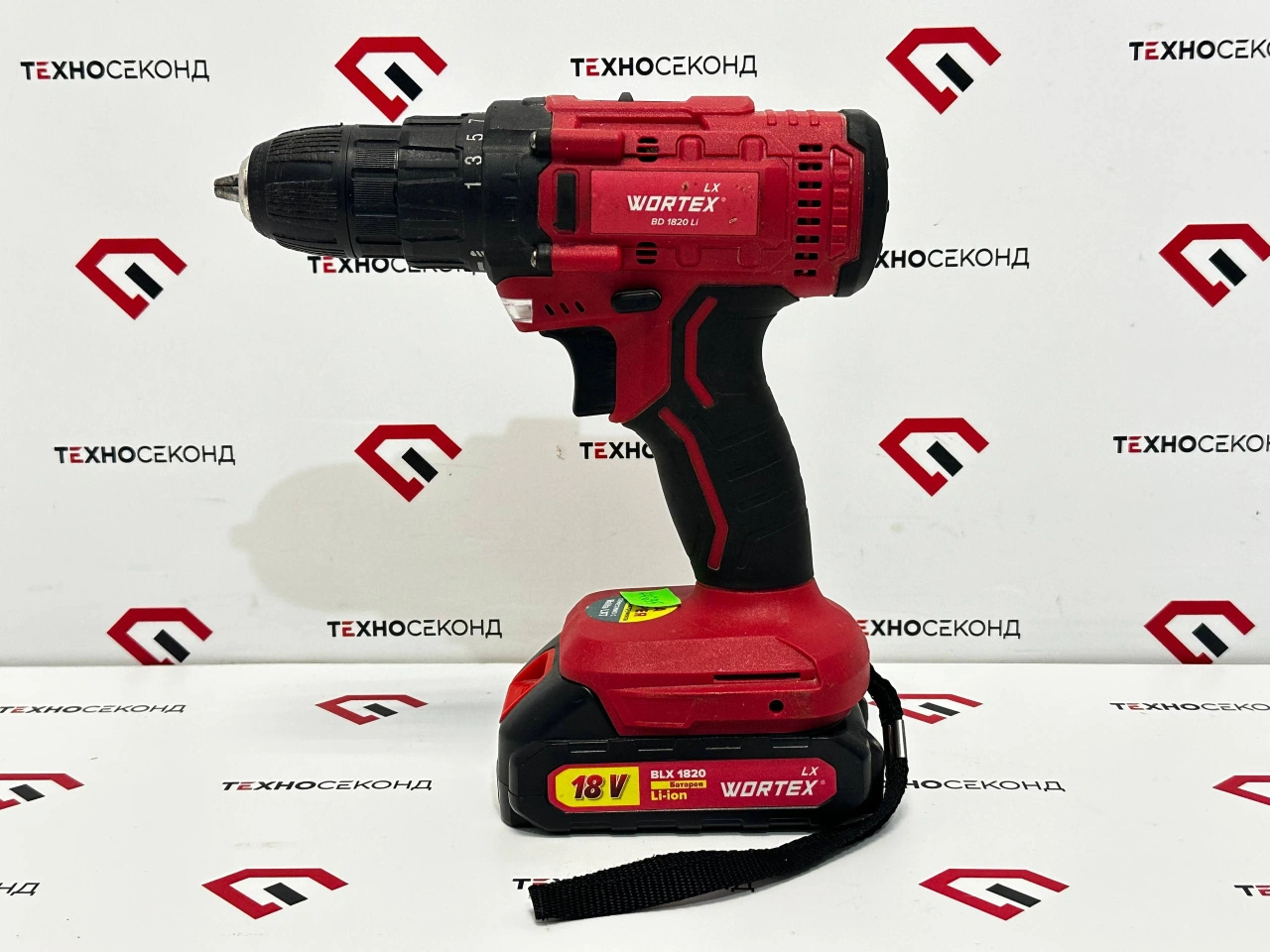 Дрель-шуруповерт Wortex BD 1820-1 DLi BD18201DLi1029